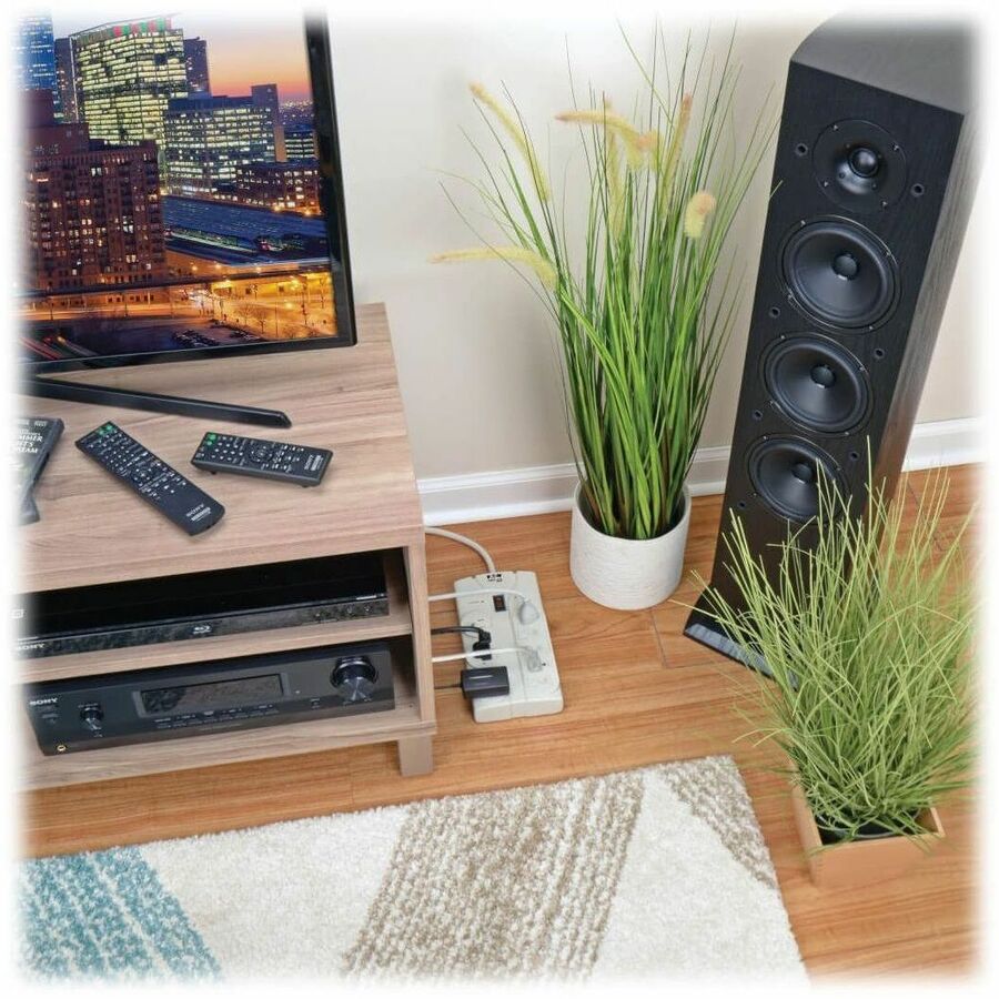 8 Outlet 1900J Surge