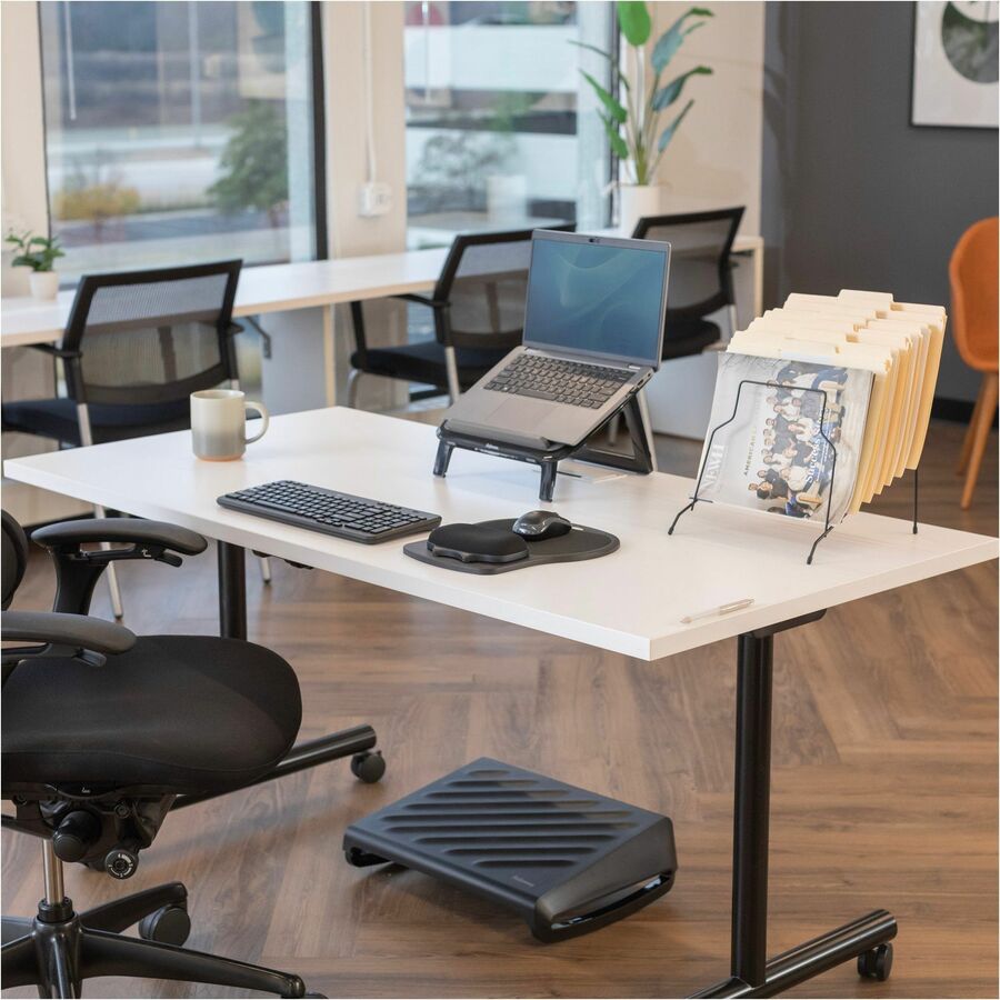 Fellowes® Easy Glide Gel Mouse Pad Wrist Rest - Black (93730)