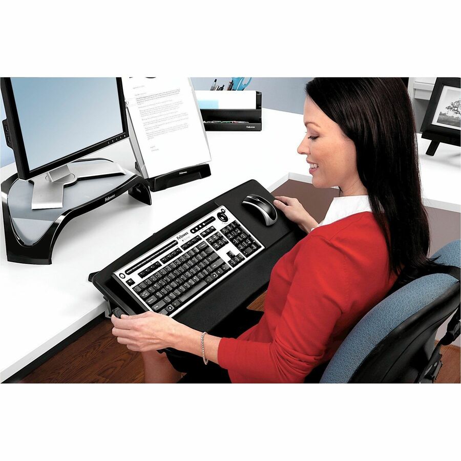 Fellowes Tilt 'n Slide Keyboard Manager