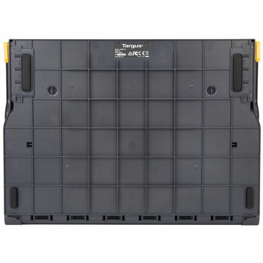 Targus 17" Chill Mat+ with 4-port Hub