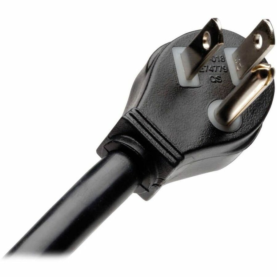 12OUT SURGE PROTECTOR 8 FT