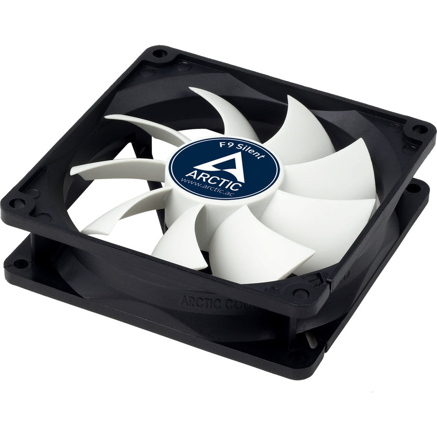 Arctic Cooling 3-Pin Fan with Standard Case