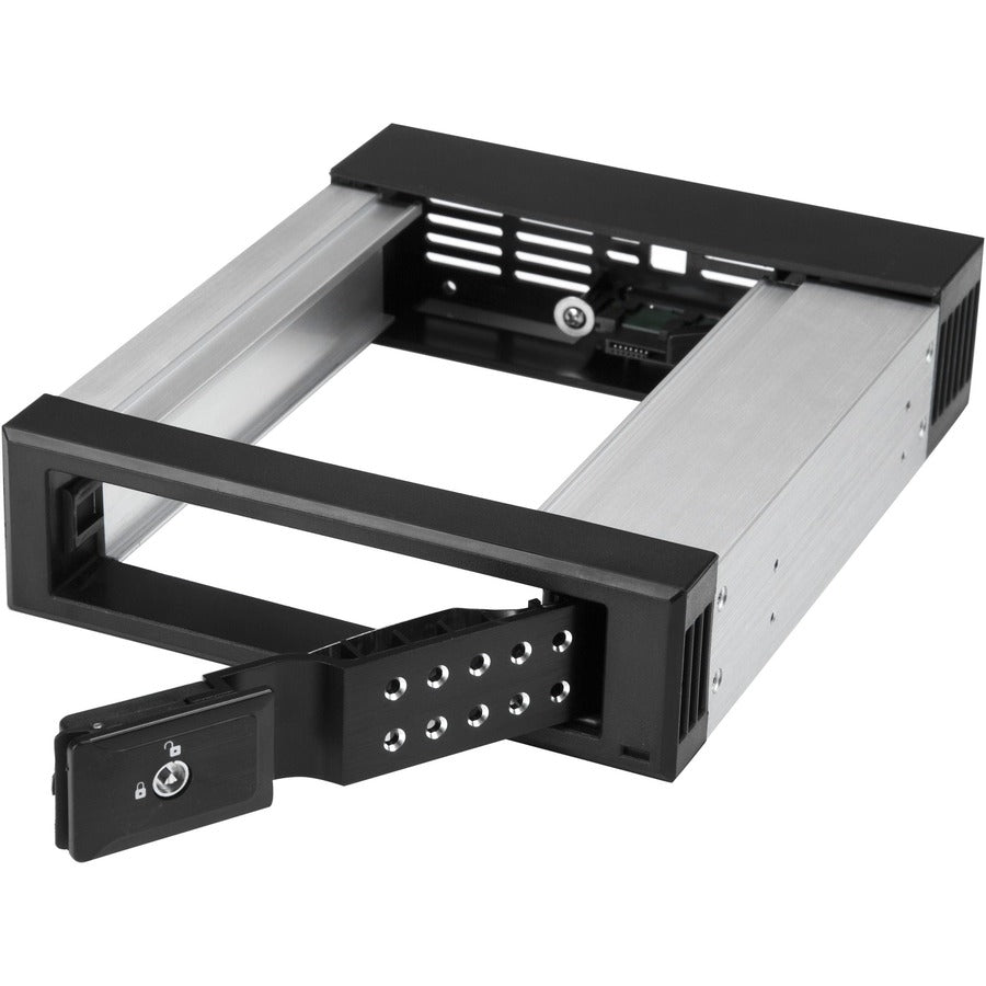 StarTech.com 5.25 to 3.5 Hard Drive Hot Swap Bay - Trayless - Aluminum - For 3.5" SATA/SAS Drives - Front Mount - SAS/ SATA Backplane