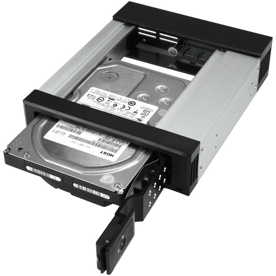 StarTech.com 5.25 to 3.5 Hard Drive Hot Swap Bay - Trayless - Aluminum - For 3.5" SATA/SAS Drives - Front Mount - SAS/ SATA Backplane