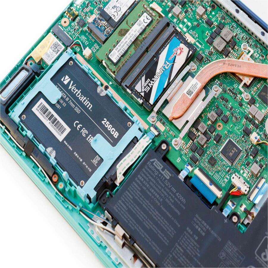 Verbatim 256GB Vi550 SATA III 2.5" Internal SSD