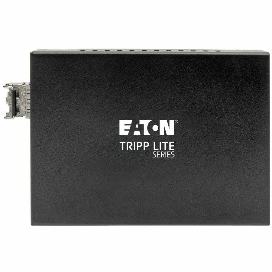Eaton Tripp Lite Series Gigabit Multimode Fiber to Ethernet Media Converter, POE+ - 10/100/1000 LC, 850 nm, 550M (1804.46 ft.)