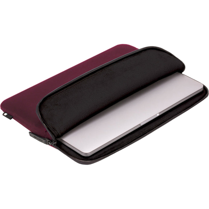 Incase Compact Sleeve in Flight Nylon for 13-inch MacBook Pro Retina / Pro - Thunderbolt 3 (USB-C) and 13-inch MacBook Air with Retina Display - Mulberry