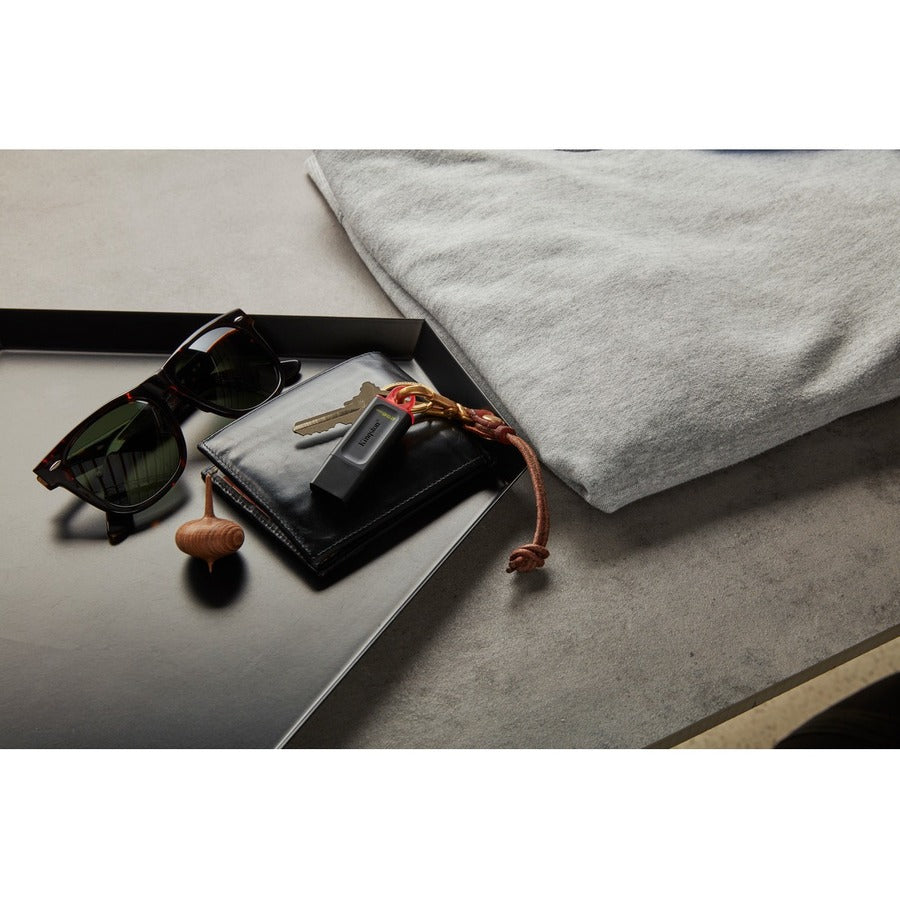 Kingston Custom Drive