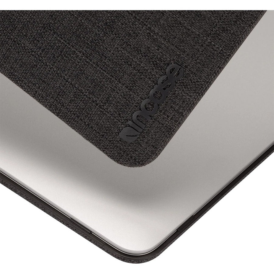 Incase Textured Hardshell in Woolenex for 13-inch MacBook Air w/Retina 2020