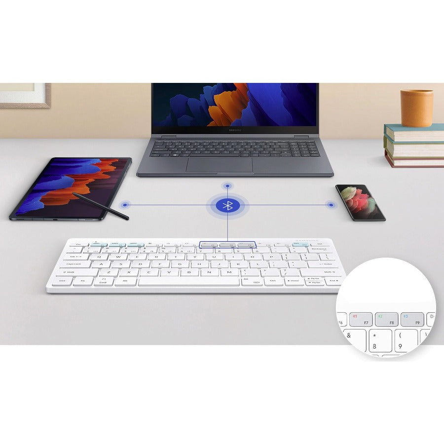 TAB SMART KEYBOARD - WHITE