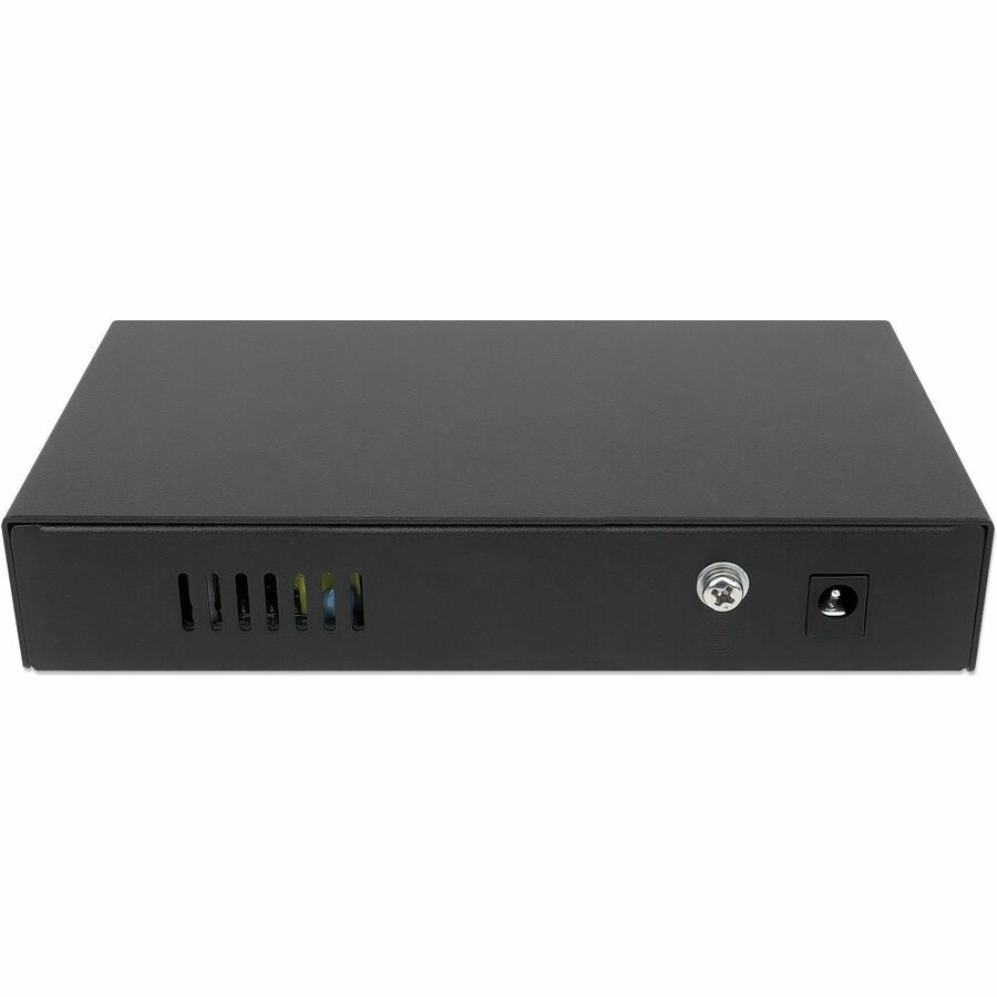 Intellinet 6-Port Fast Ethernet Switch with 4 PoE Ports (1 x High-Power PoE)