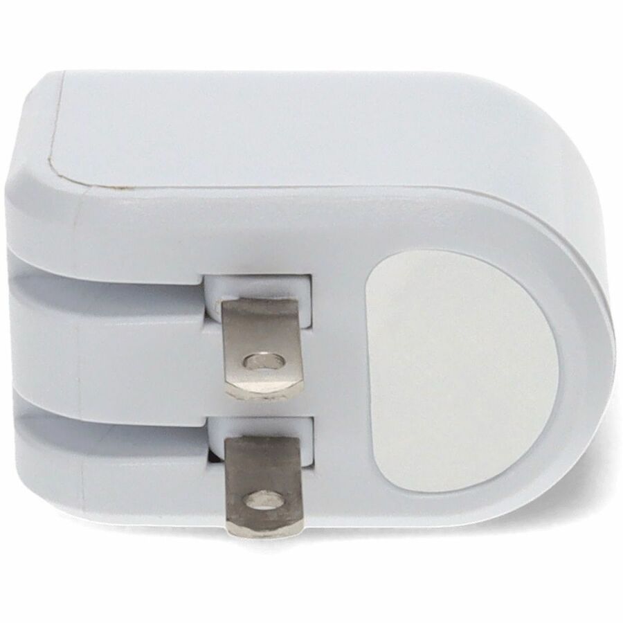AddOn Wall Plug to USB 2.0 (A) 5V 2.4A for US White