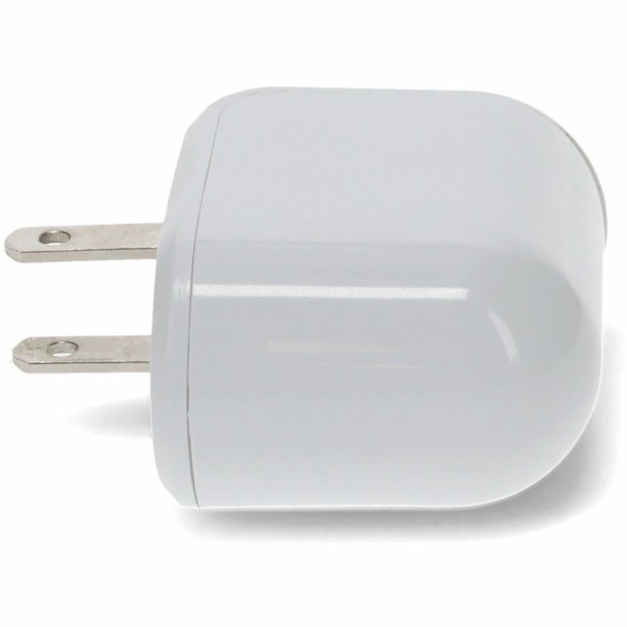 AddOn Wall Plug to USB 2.0 (A) 5V 2.4A for US White