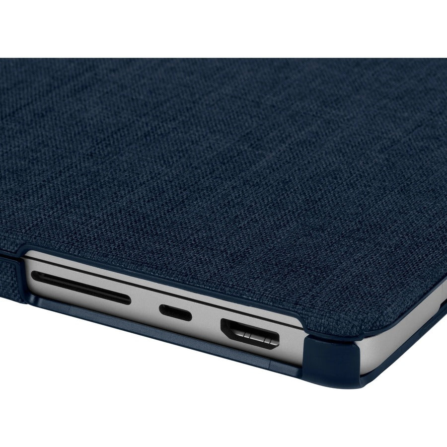 Incipio Textured Hardshell in Woolenex for MacBook Pro 16-inch (2021)