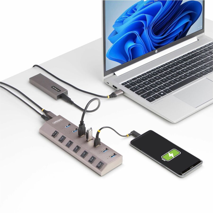 7-PORT POWERED USB-C HUB
