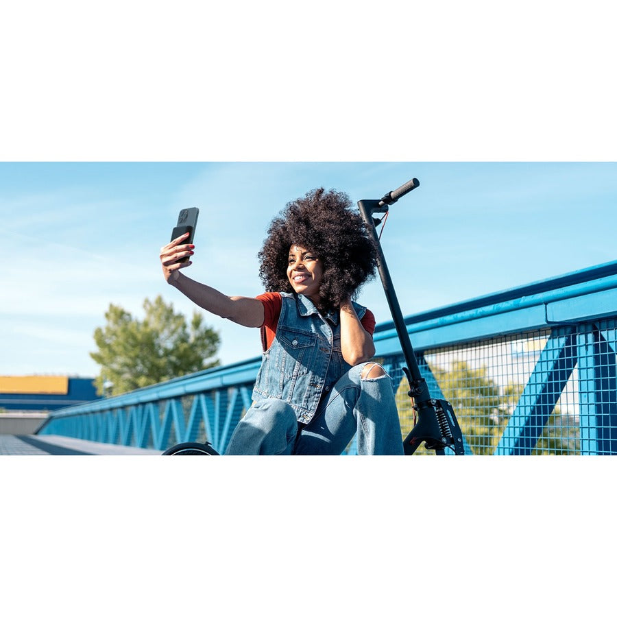 5K MAG PWR BANK+KICK STAND BLK