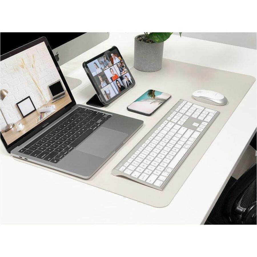 BLUETOOTH KEYBOARD AND MOUSE