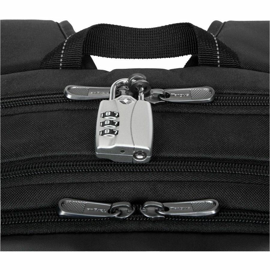 17.3IN CLASSIC BLACK BACKPACK