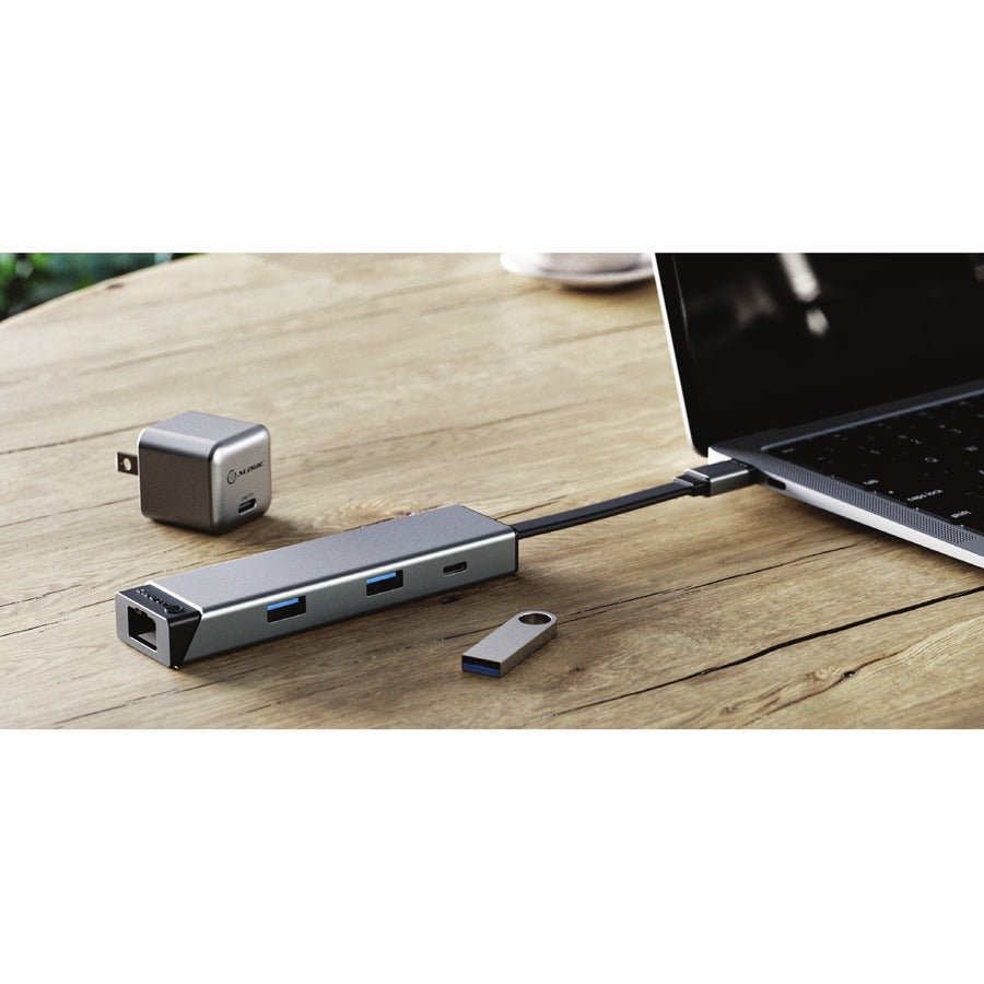 Alogic MagForce SLIM 6-in-1 Hub