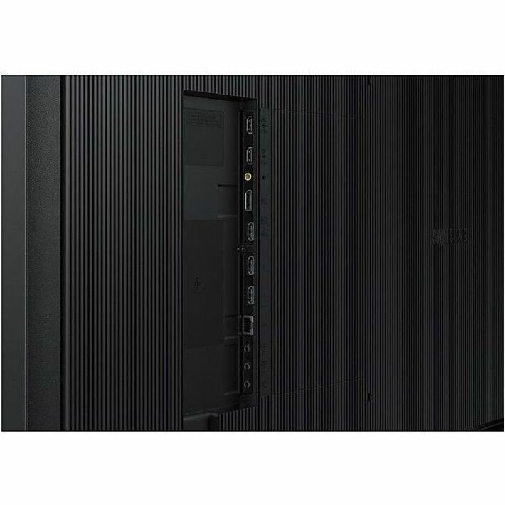 Samsung Crystal UHD Signage QMC