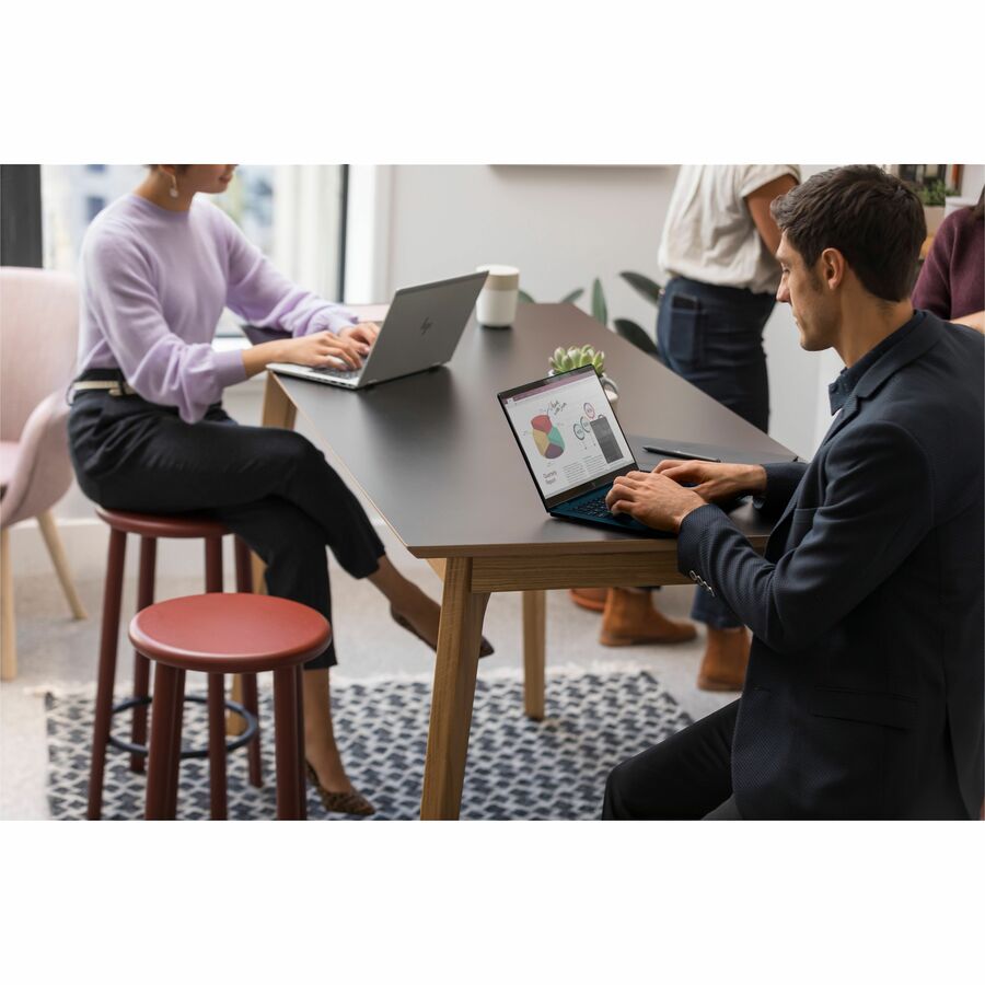 HP EliteBook 650 G10 15.6" Notebook - Full HD - Intel Core i7 13th Gen i7-1355U - 16 GB - 256 GB SSD - Pike Silver Aluminum