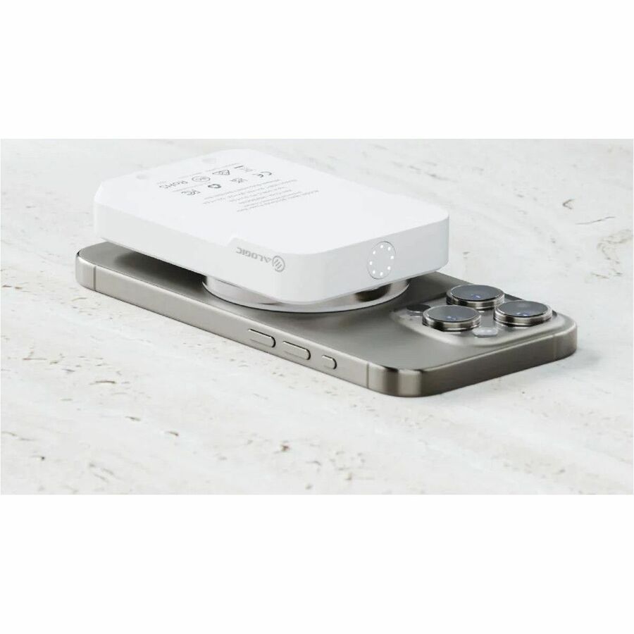 MATRIX FOLD 3 IN 1 CHARGER