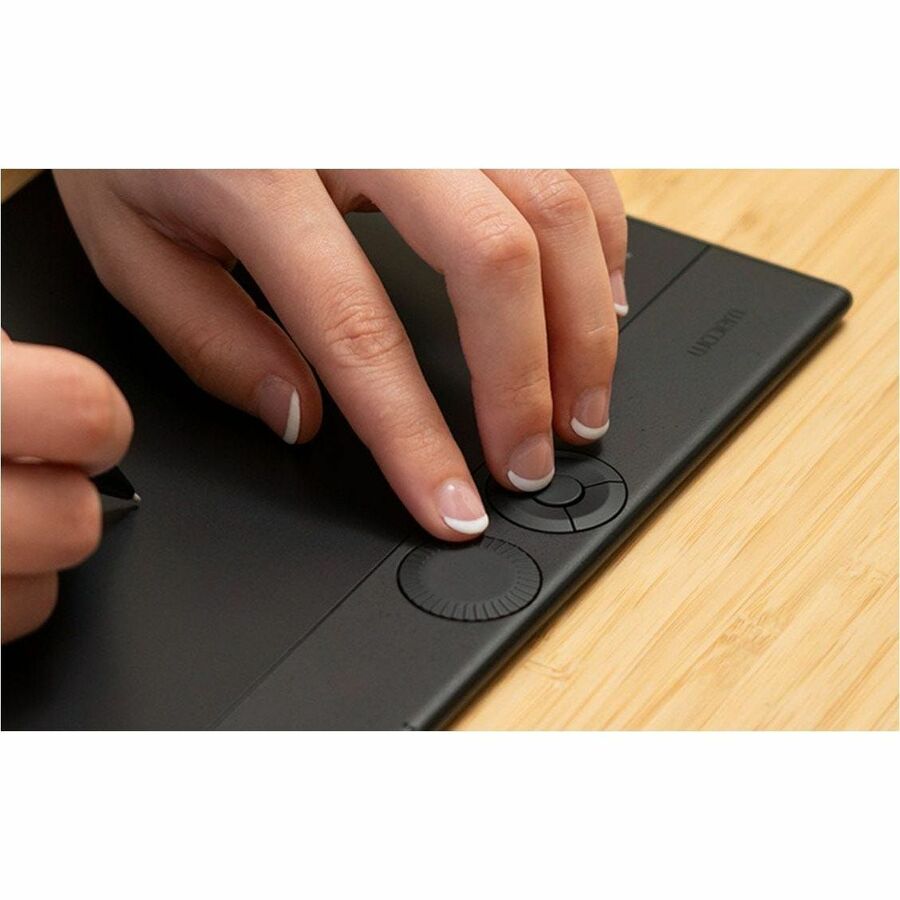 Wacom Intuos Pro Small