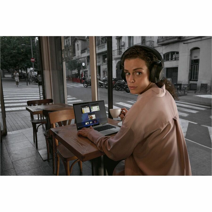 HP EliteBook 6 G1i 14" Notebook - WUXGA - Intel Core Ultra 5 235U - vPro Technology - 16 GB - 512 GB PCIe NVMe SSD - English Keyboard - Pike Silver Aluminum