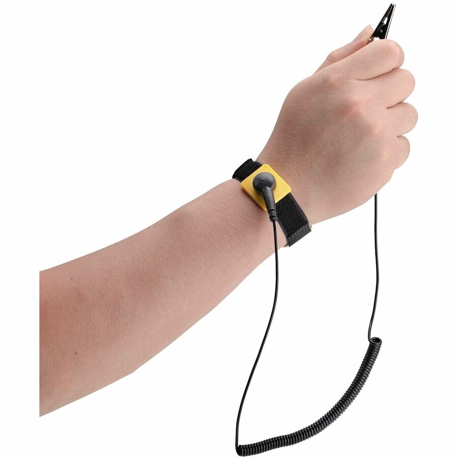 StarTech.com Antistatic Wrist Strap with Grounding Cable, ESD Electrostatic Discharge Band, 5ft / 1.5m Detachable Cord, TAA- Compliant