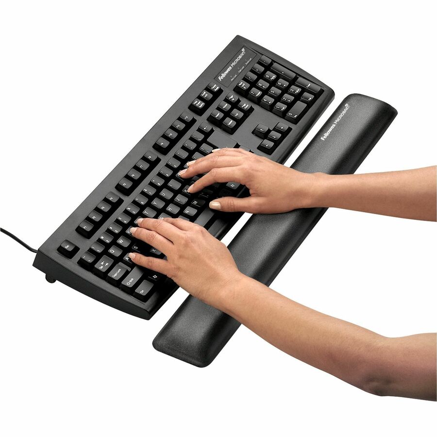 Fellowes® MICROBAN® Gel keyboard Wrist Rest - Graphite (9175301)