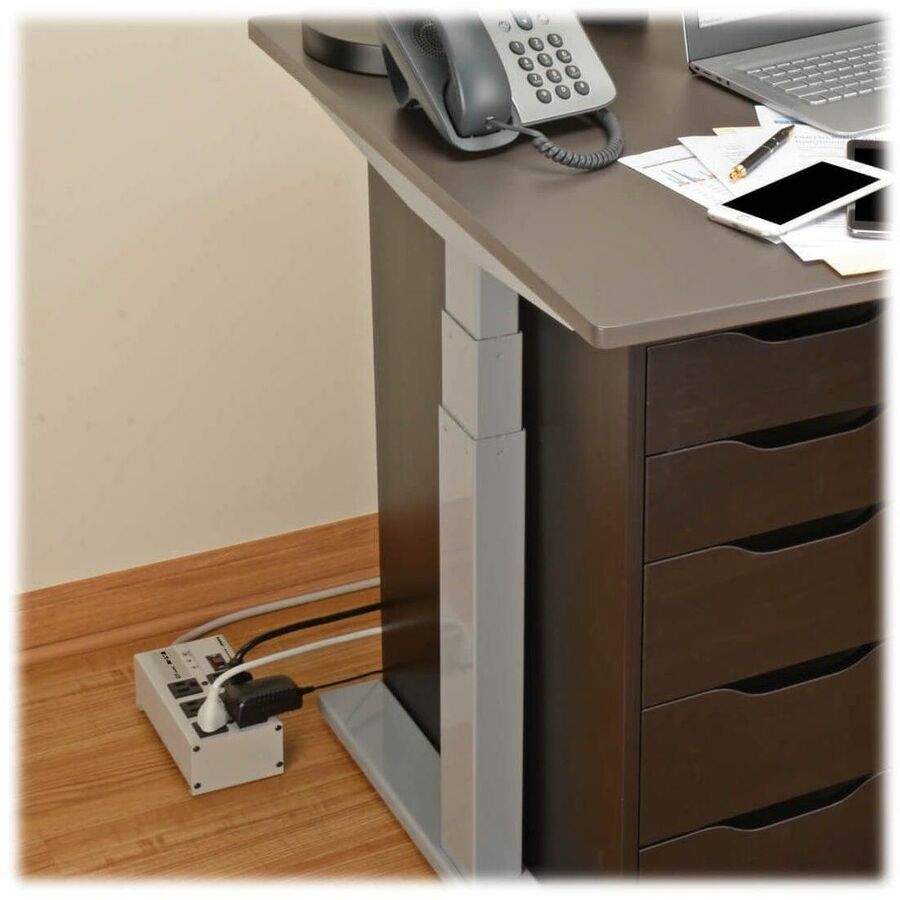 Eaton Tripp Lite Series Isobar 6-Outlet Surge Protector, 6 ft. Cord with Right-Angle Plug, 3330 Joules, Diagnostic LEDs, Metal Housing