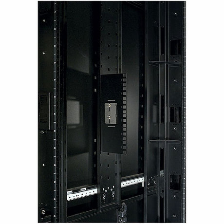 NetShelter SX 42U 750mm Wide Recessed Rail Kit