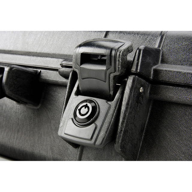 Pelican PELICAN 1490 CASE W/ PICK N PLUCK FOAM INTERIOR BLACK