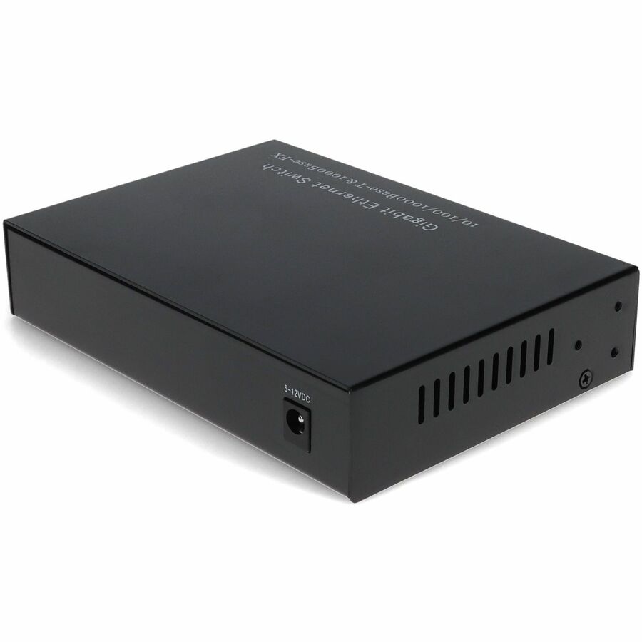 AddOn 4 10/100/1000Base-TX(RJ-45) to 2x open SFP Gigabit Ethernet Switch