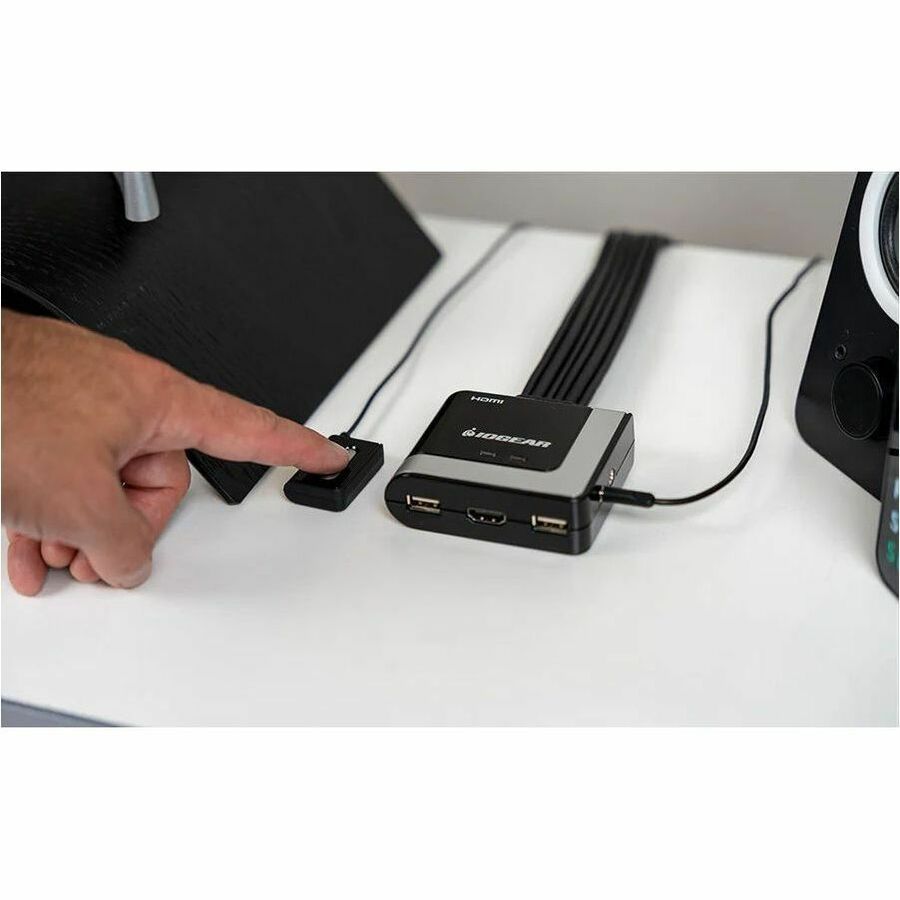 2PORT HD KVM SWITCH WITH AUDIO