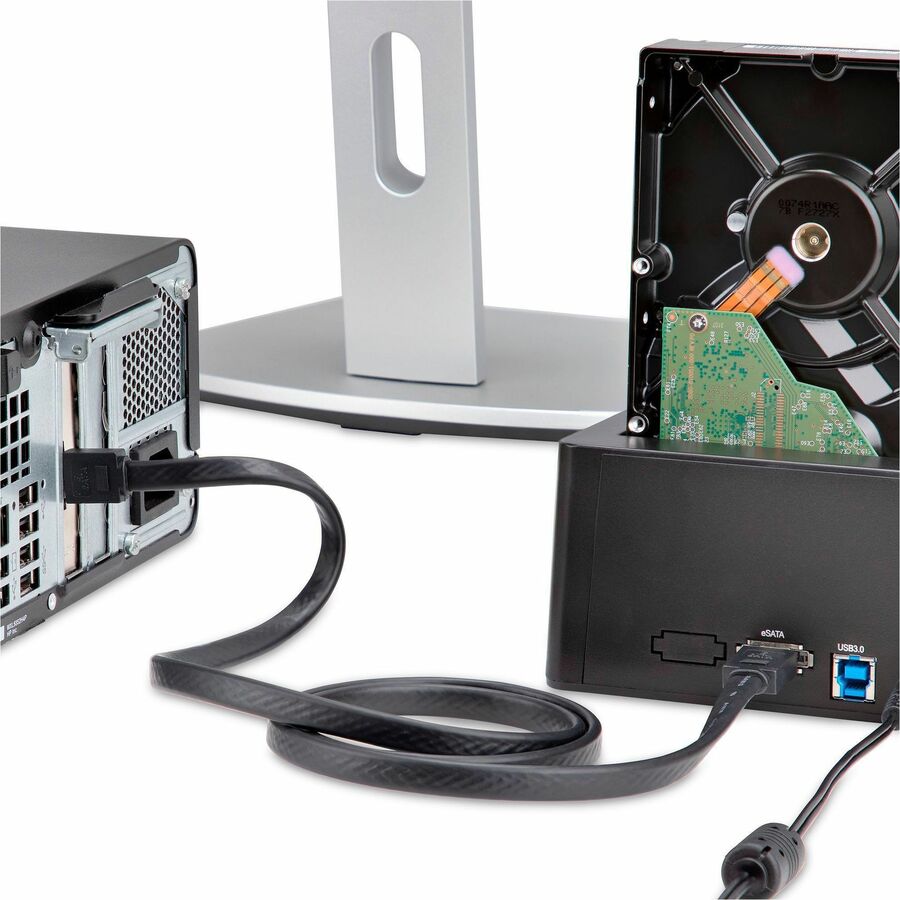 StarTech.com Dual Bay Hard Drive Duplicator Dock, Standalone HDD/SSD Cloner/Copier, USB 3.0 / eSATA to SATA III Hard Drive Cloner