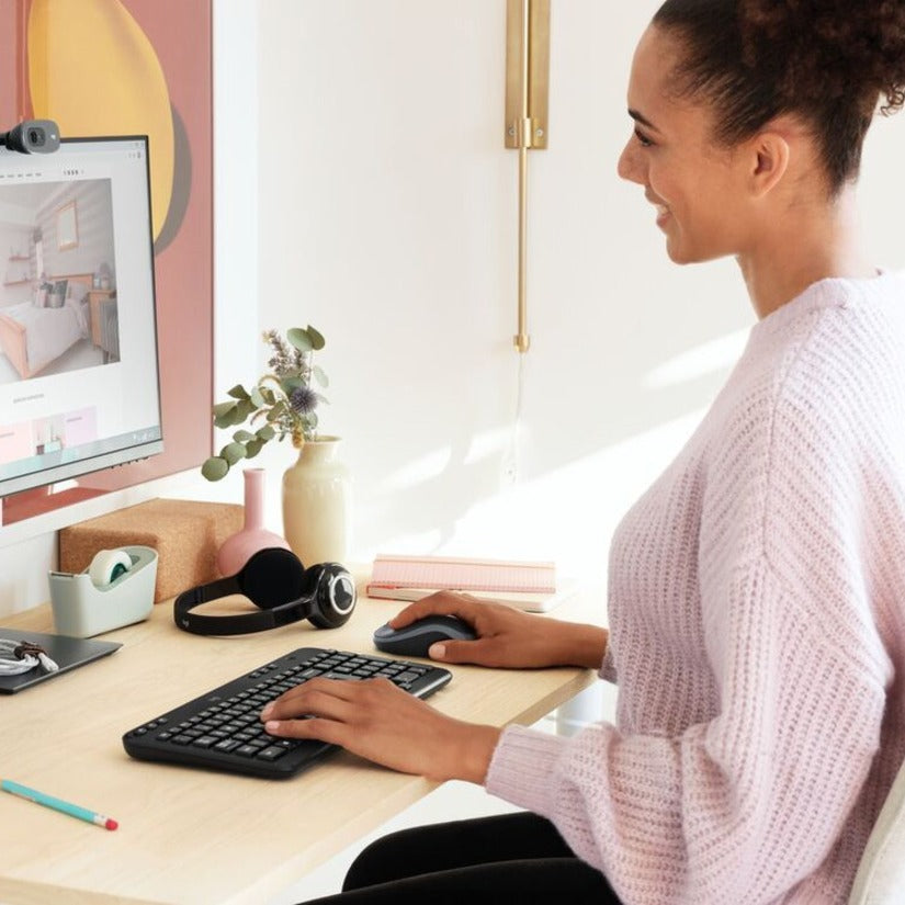 Logitech MK360 Full-size Wireless Scissor Keyboard and Mouse - Black