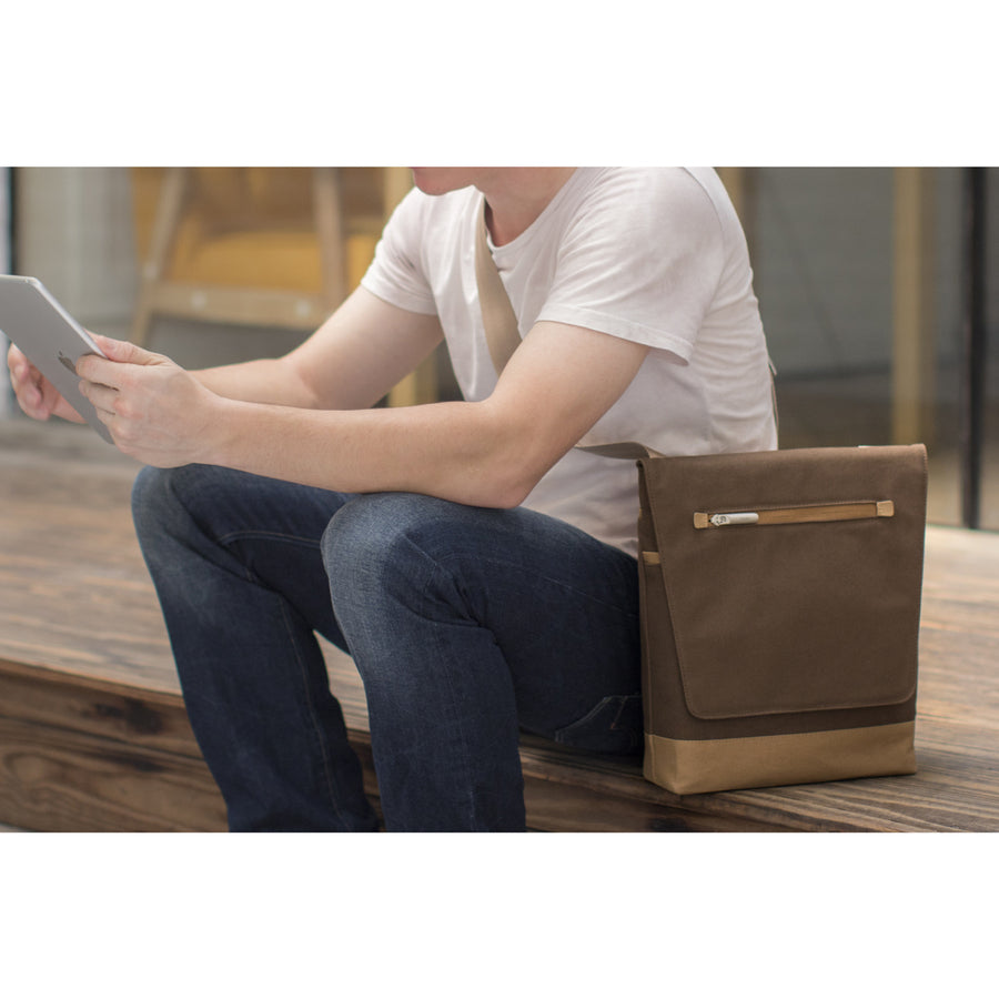 Moshi Aerio Lite Carrying Case (Messenger) for 12" Apple iPad - Cocoa Brown