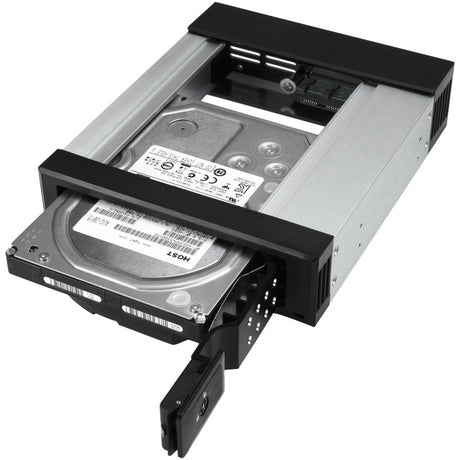 StarTech.com 5.25 to 3.5 Hard Drive Hot Swap Bay - Trayless - Aluminum - For 3.5" SATA/SAS Drives - Front Mount - SAS/ SATA Backplane