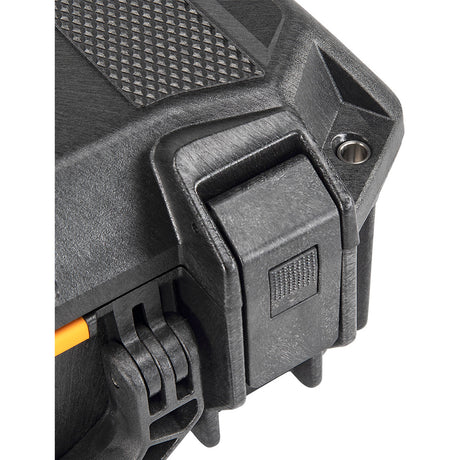 Pelican V200 Vault Medium Pisto