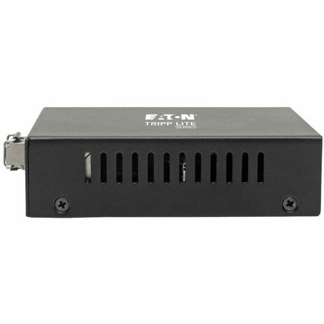Eaton Tripp Lite Series Gigabit Multimode Fiber to Ethernet Media Converter, POE+ - 10/100/1000 LC, 850 nm, 550M (1804.46 ft.)