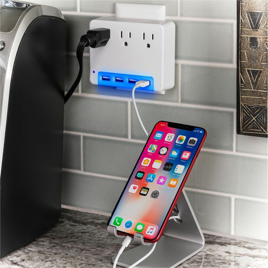CyberPower P3WUN Wall Tap Outlet