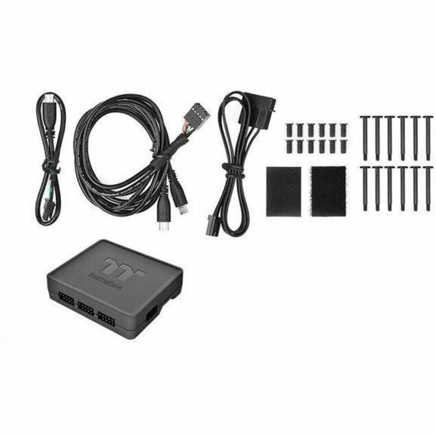 Thermaltake Riing Quad 14 RGB Radiator Fan TT Premium Edition 3 Pack - White - 3 Pack