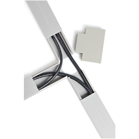 StarTech.com 20 Cable Raceway T Connector for CBMWD3816 - Cable Management Accessories - 3 Way Raceway Fitting - Tee Type Connectors - UL