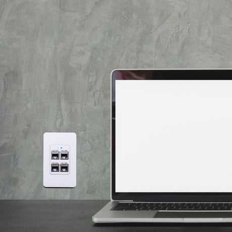 POE EXTENDER 4 PORT IN-WALL