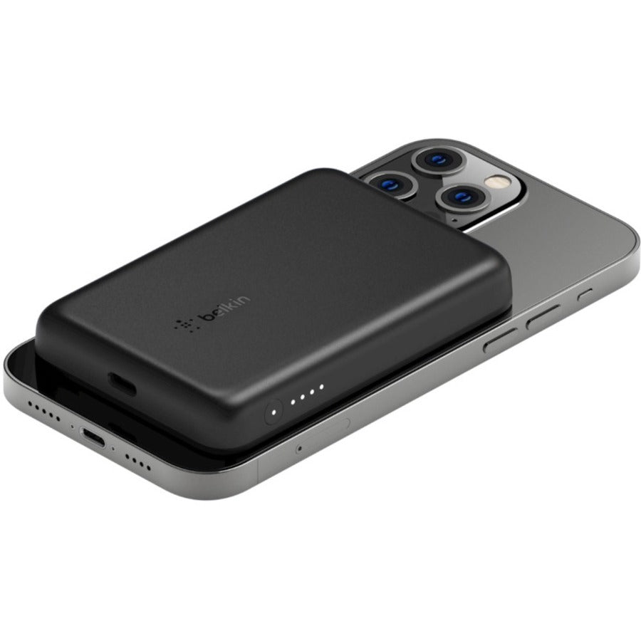 Belkin BoostCharge Magnetic Wireless Power Bank 2.5K