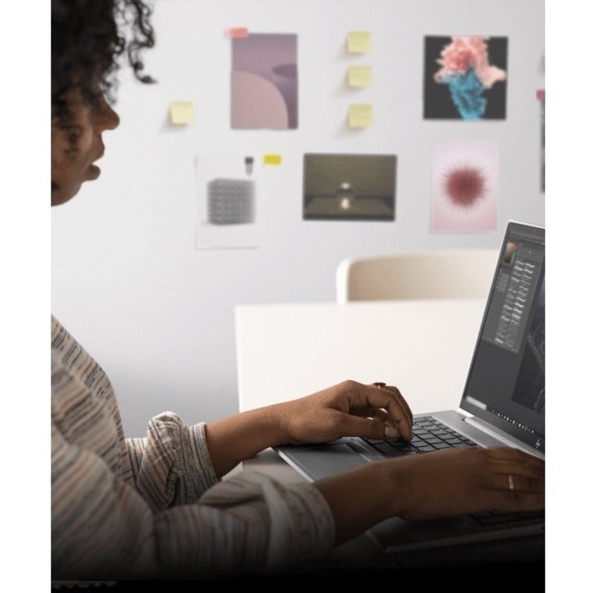 CUSTOM ZFIREFLY 15 G8 I5-1145G7