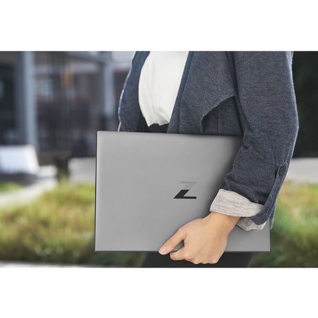 CUSTOM ZFIREFLY 14 G8 I7-1185G7