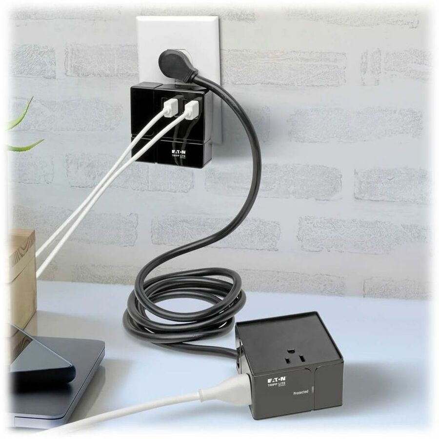 SAFE-IT CUBE SURGE PROTECTOR