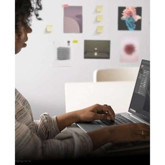 CUSTOM ZFIREFLY 15 G8 I7-1165G7